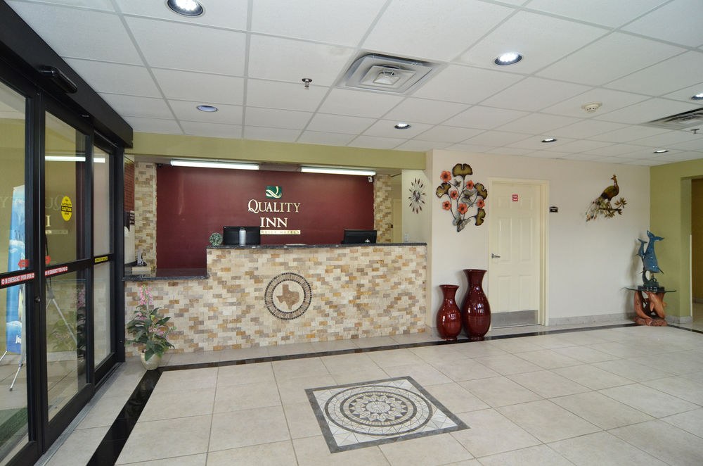 QUALITY INN SEAWORLD photo 1