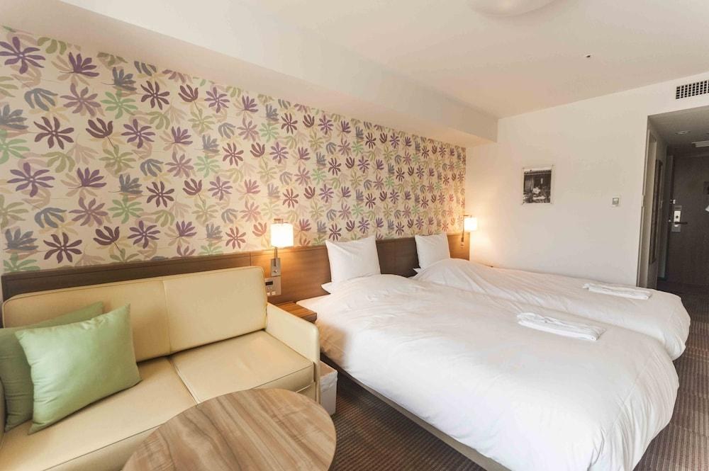 DAIWA ROYNET HOTEL OKINAWA KENCHOMAE photo 4