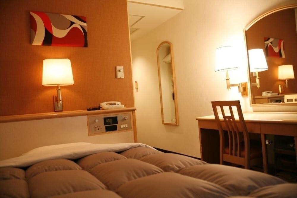 SHIZUOKA KITA WASHINGTON HOTEL PLAZA photo 3