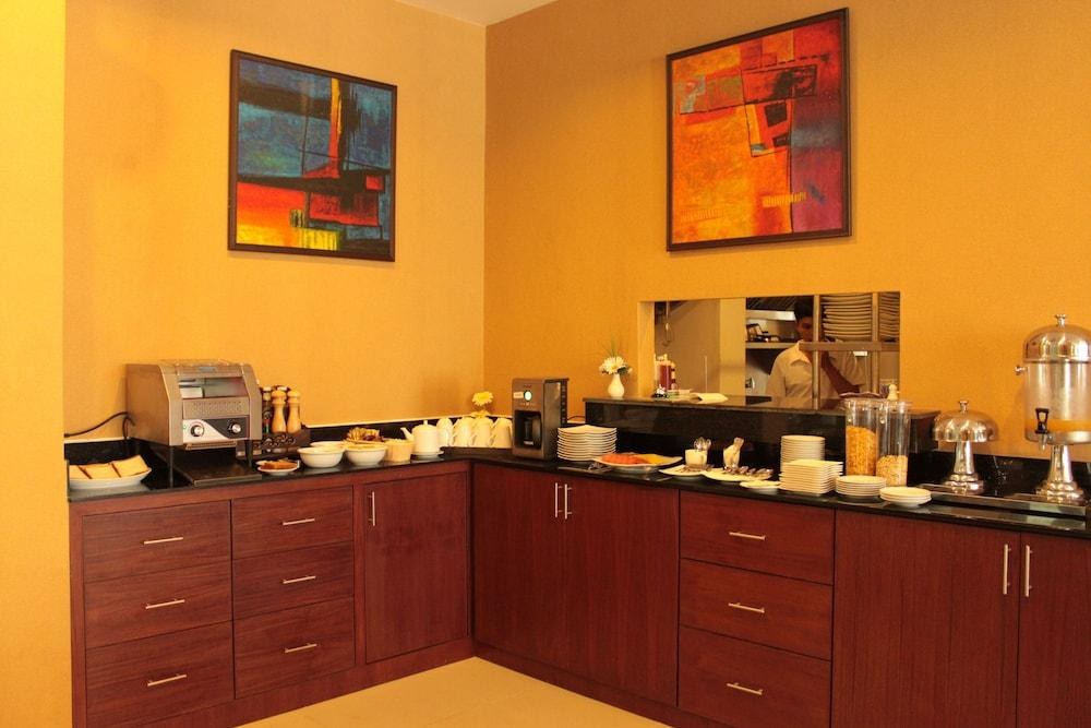 PATONG HEMINGWAY'S HOTEL photo 2