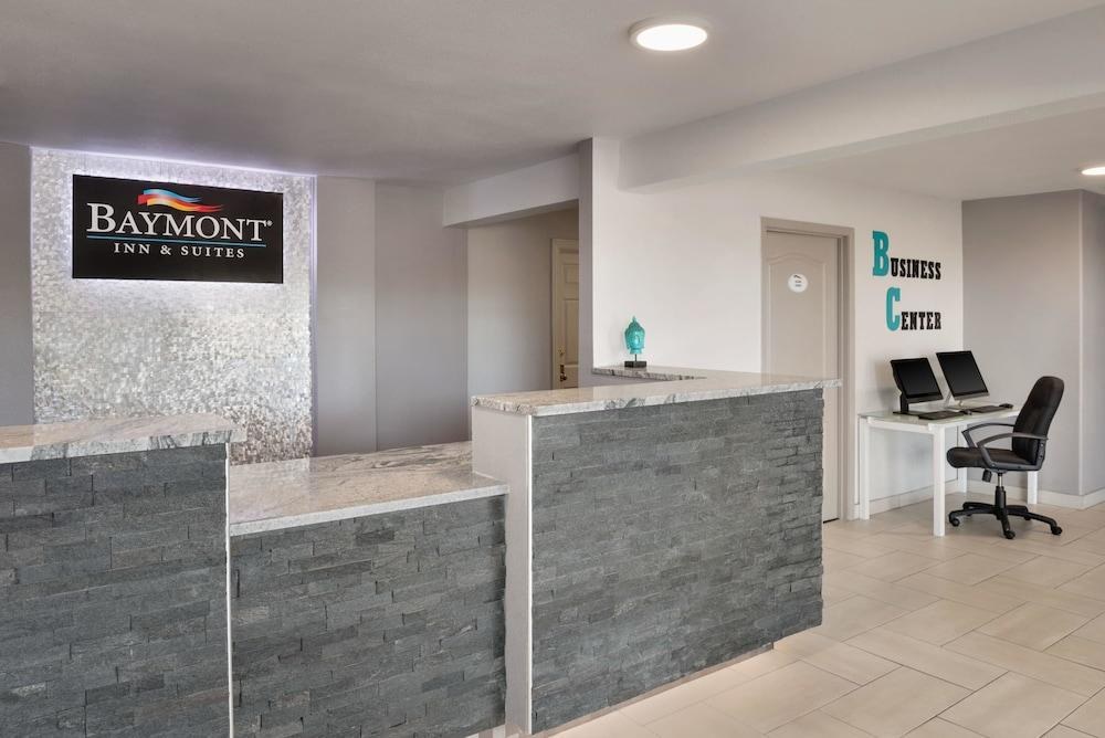BAYMONT INN & SUITES DES MOINES NORTH photo 3