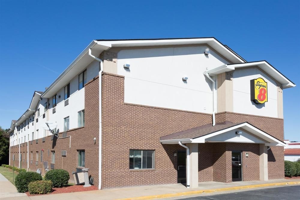 SUPER 8 RICHMOND MIDLOTHIAN TURNPIKE