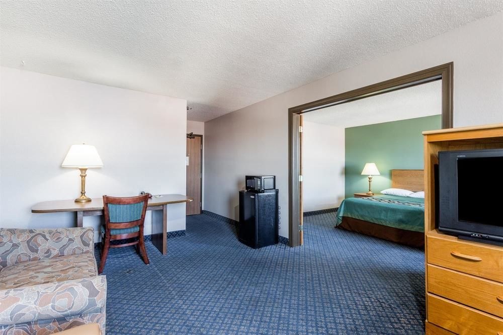 SUPER 8 RICHMOND MIDLOTHIAN TURNPIKE photo 1