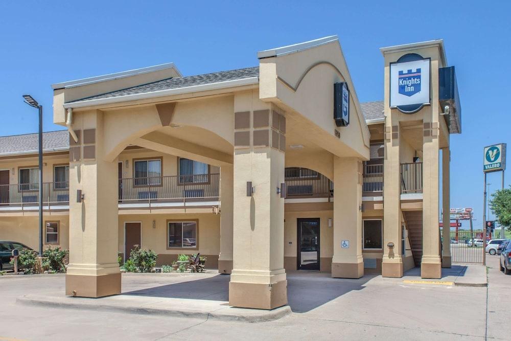 KNIGHTS INN FORT WORTH TX photo 1