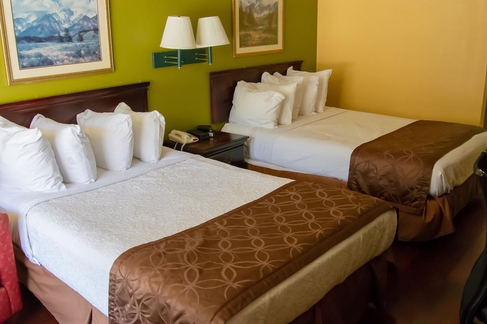 DAYS INN NASHVILLE WEST photo 4