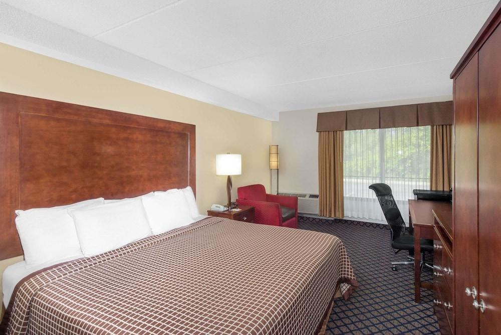 DAYS INN GENEVA