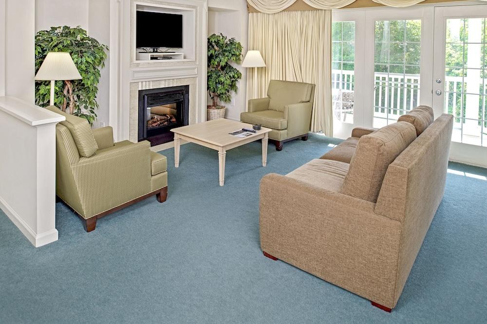 GREENSPRINGS VACATION RESORT photo 3