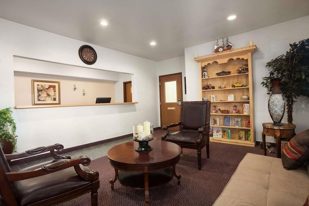 Travelodge by Wyndham Elko NV photo 3