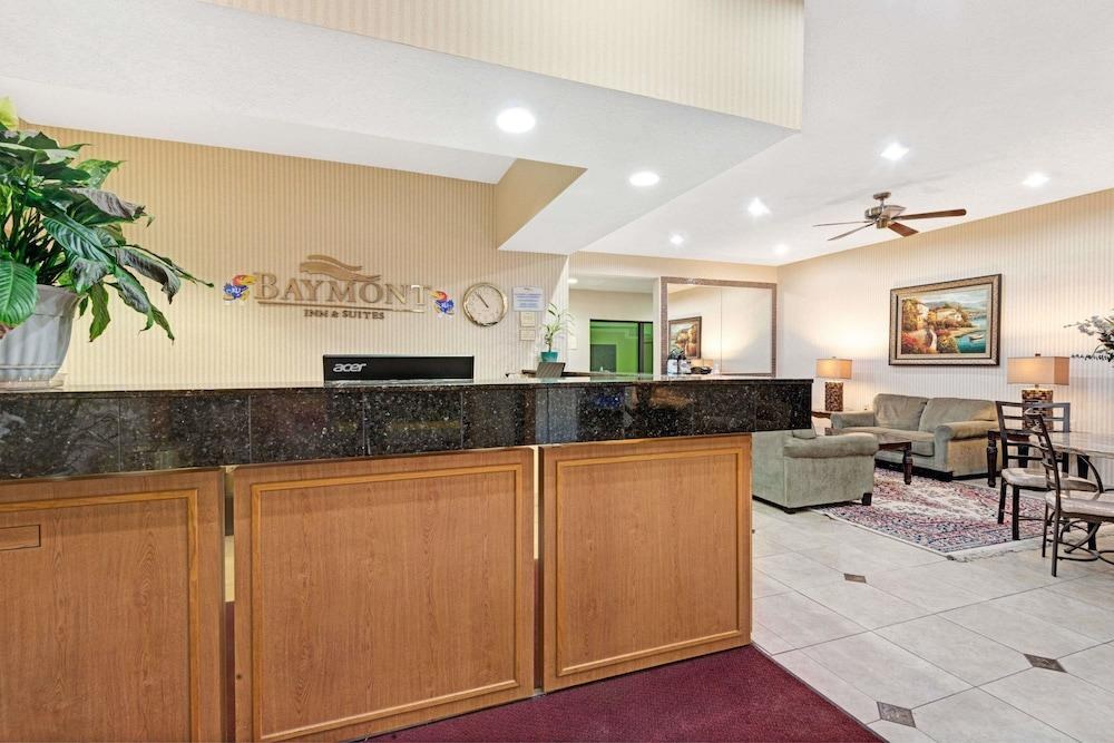 BAYMONT BY WYNDHAM LAWRENCE photo 3
