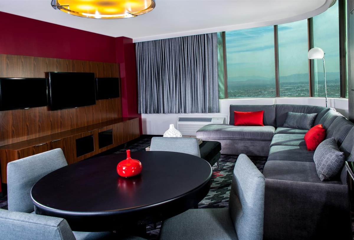 THE D HOTEL photo 2