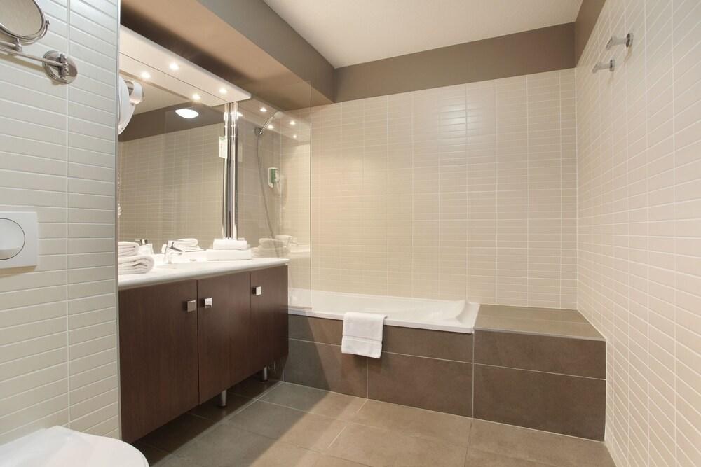 ODALYS APPART'HOTEL LYON CONFLUENCE photo 3