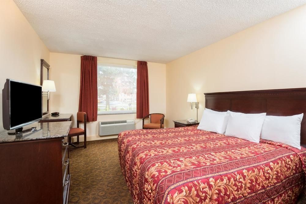 DAYS INN PHILADELPHIA - ROOSEVELT BOULEVARD