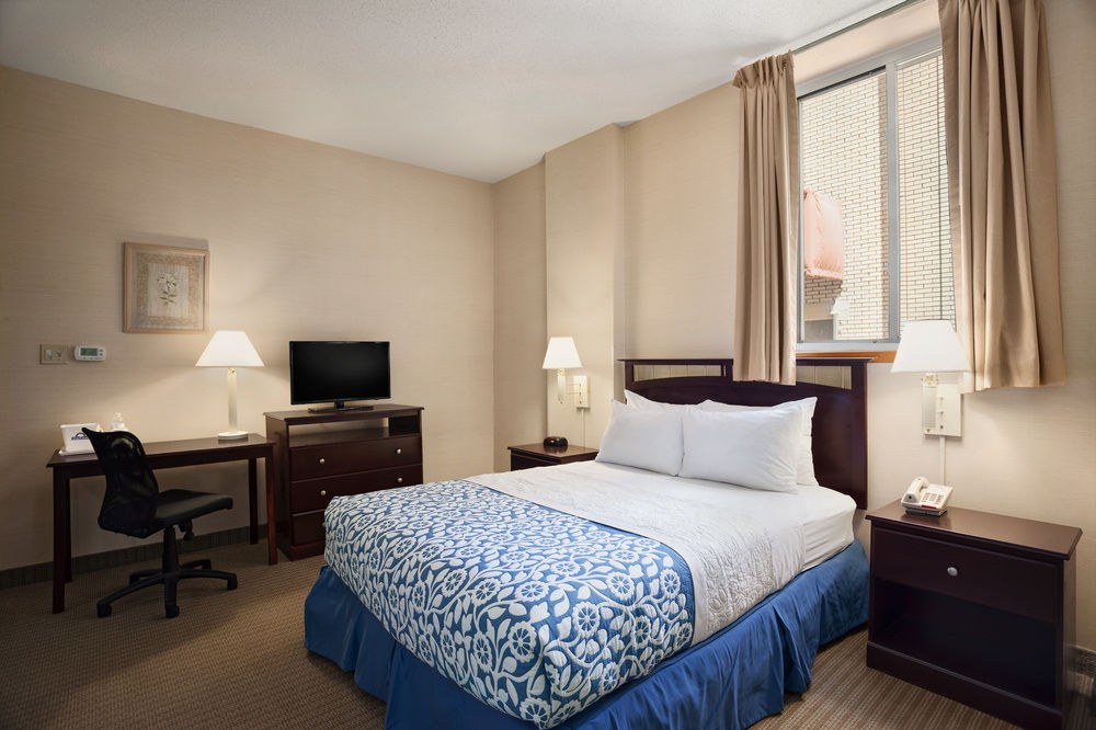 DAYS INN PHILADELPHIA CONVENTION CENTER photo 1