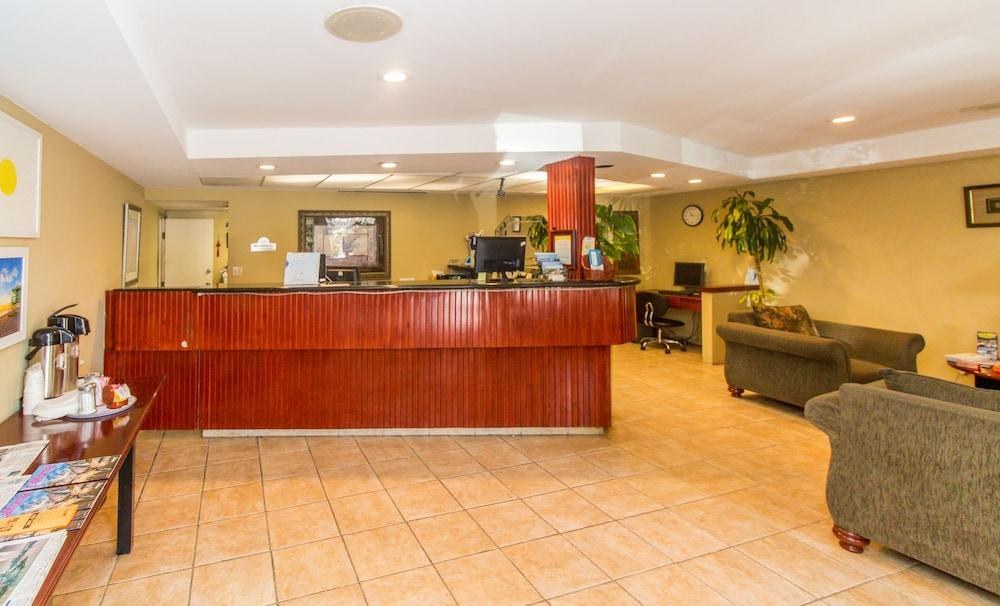 DAYS INN SAN DIEGO/DOWNTOWN/CONVENTION CENTER photo 1
