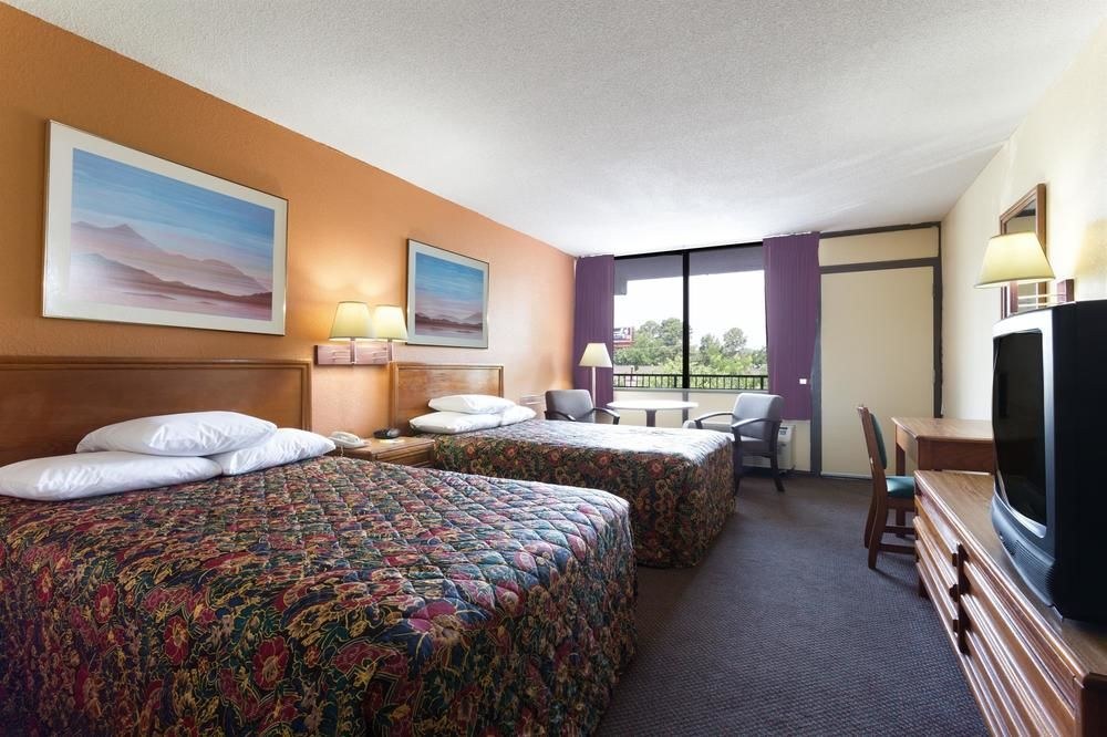 DAYS INN BY WYNDHAM RALEIGH SOUTH