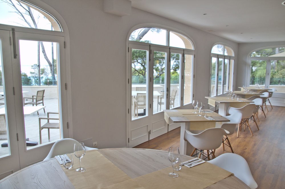 MAR HOTELS ALCANADA photo 1
