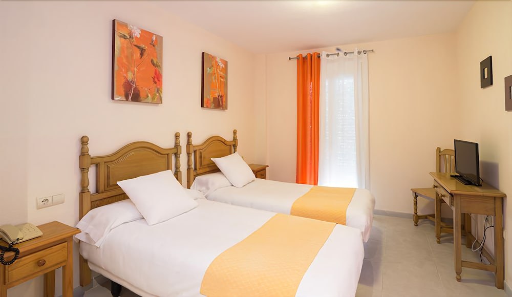 Mare Estepona Hotel photo 2