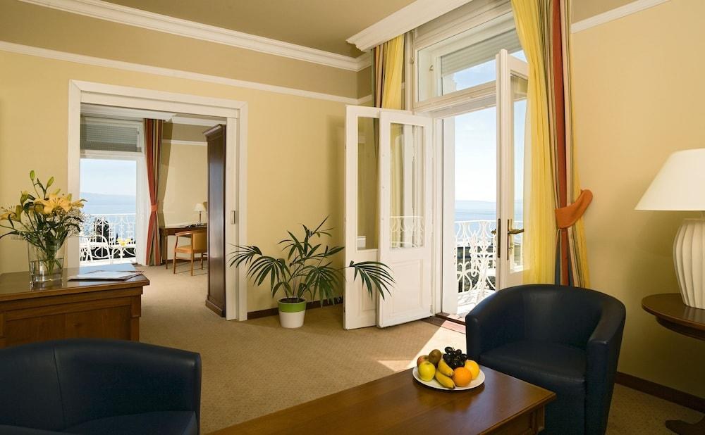 HOTEL BRISTOL photo 3