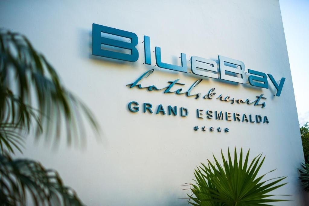 BLUE BAY GRAND ESMERALDA photo 1