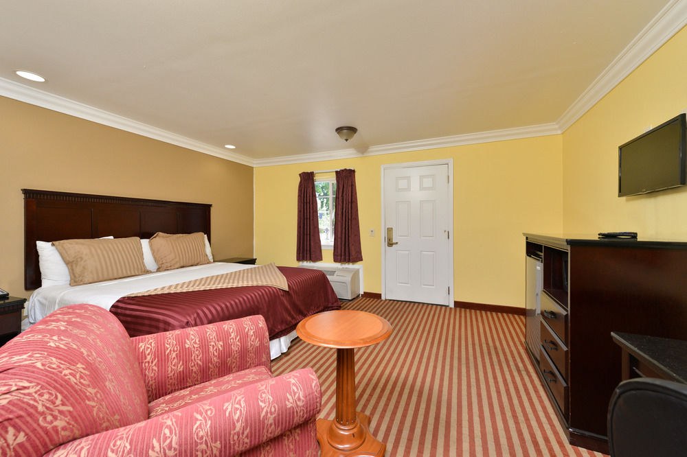 AMERICAS BEST VALUE INN DOWNTOWN CONVENTION CENTER photo 1