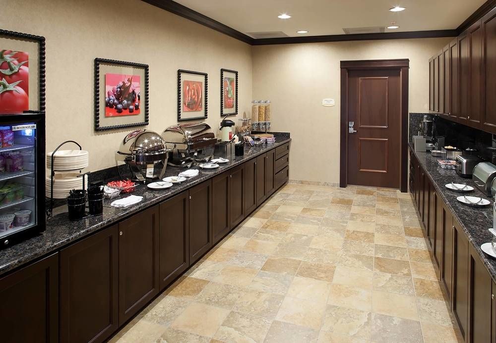 TOWNEPLACE SUITES FORT WORTH DOWNTOWN photo 3