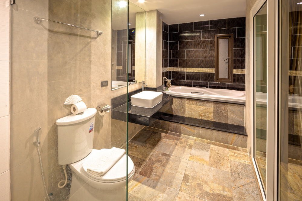 TANAWAN PHUKET HOTEL photo 1