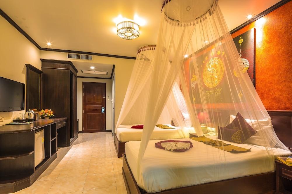 TANAWAN PHUKET HOTEL photo 4
