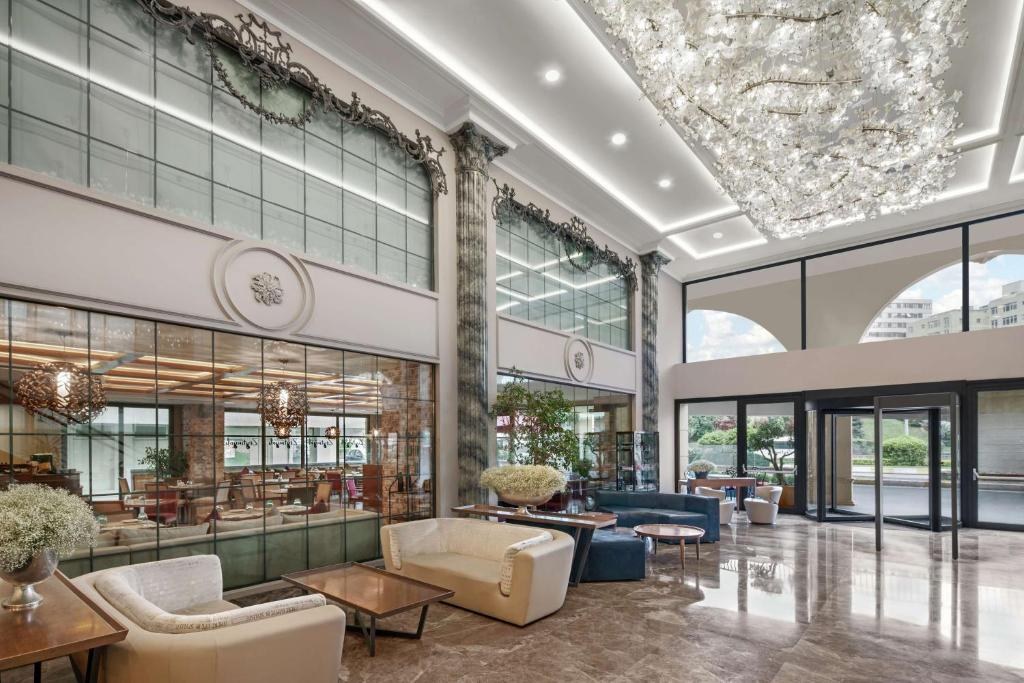 DoubleTree by Hilton Istanbul Gayrettepe photo 3
