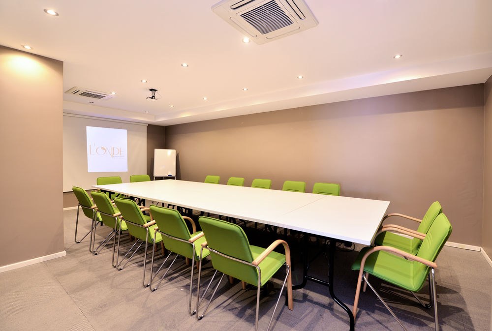 LONDE BUSINESS SUITES photo 4