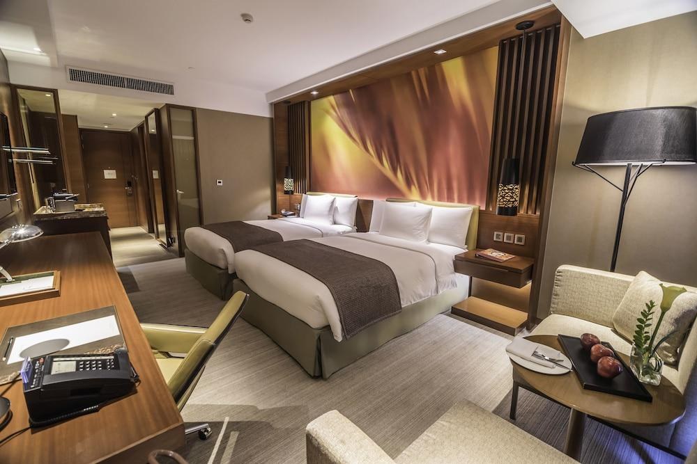 MARCO POLO ORTIGAS MANILA photo 2