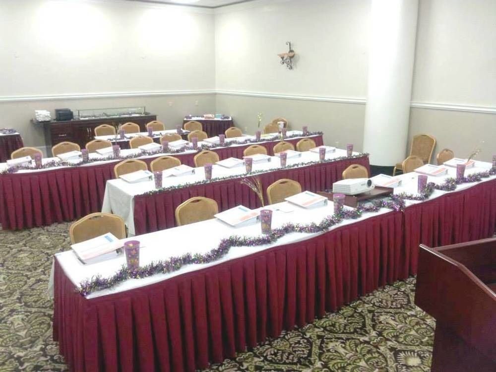 Wyndham Garden Hotel Baronne Plaza photo 1