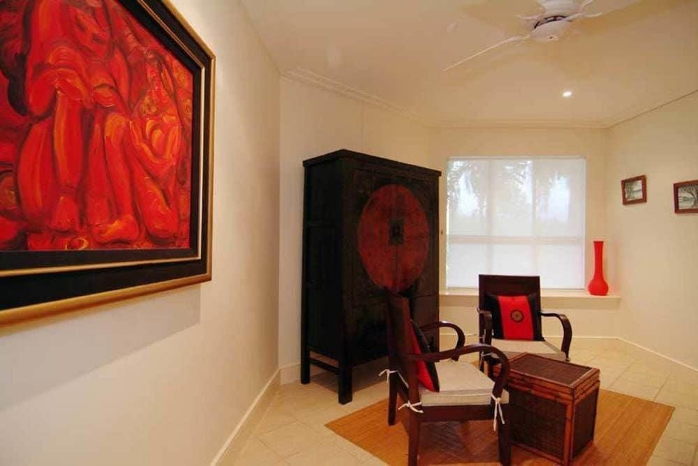 MANDALAY LUXURY BEACHFRONT APA photo 2