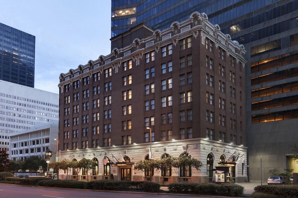 THE WHITNEY HOTEL photo 2