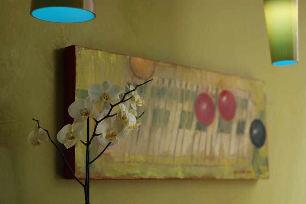 LES FLEURS BOUTIQUE HOTEL photo 4