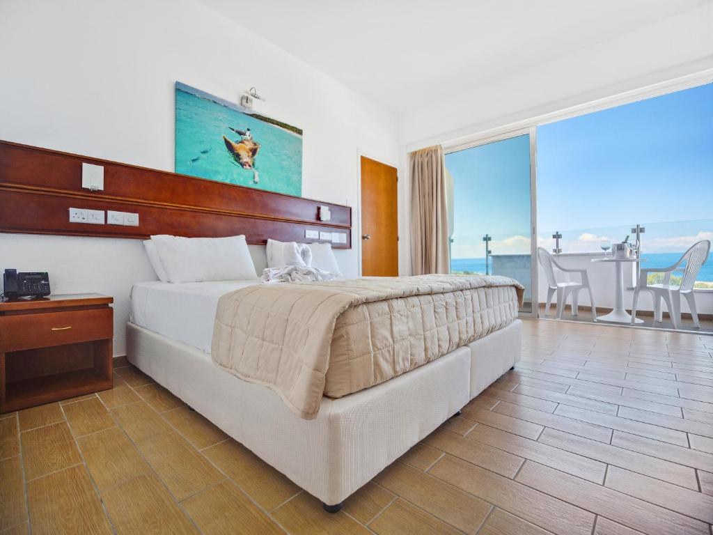 AVLIDA HOTEL photo 3