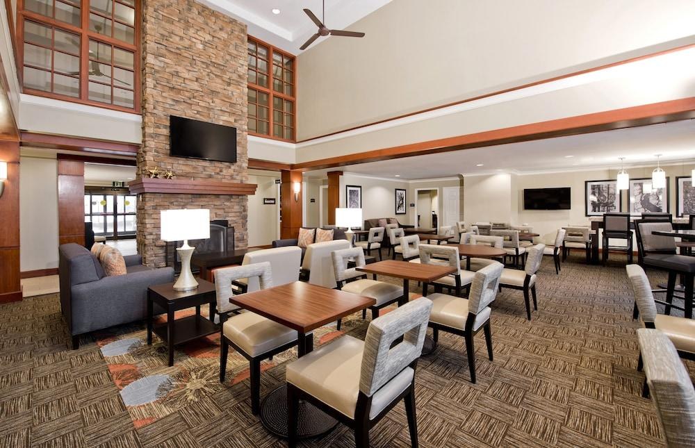 STAYBRIDGE SUITES CHARLOTTE photo 4