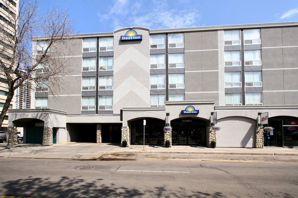 DAYS INN EDMONTON DOWNTOWN