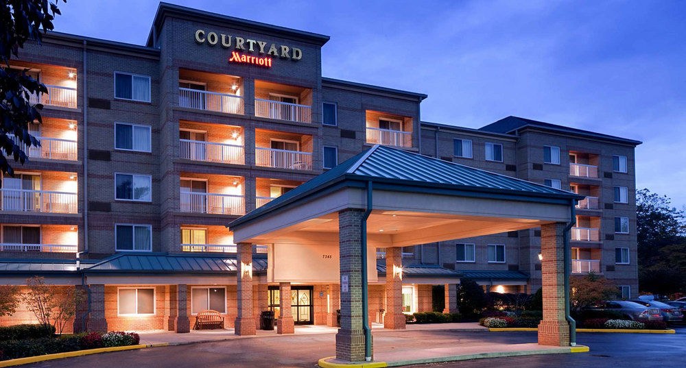 COURTYARD CLEVELAND AIRPORT SOUTH photo 2