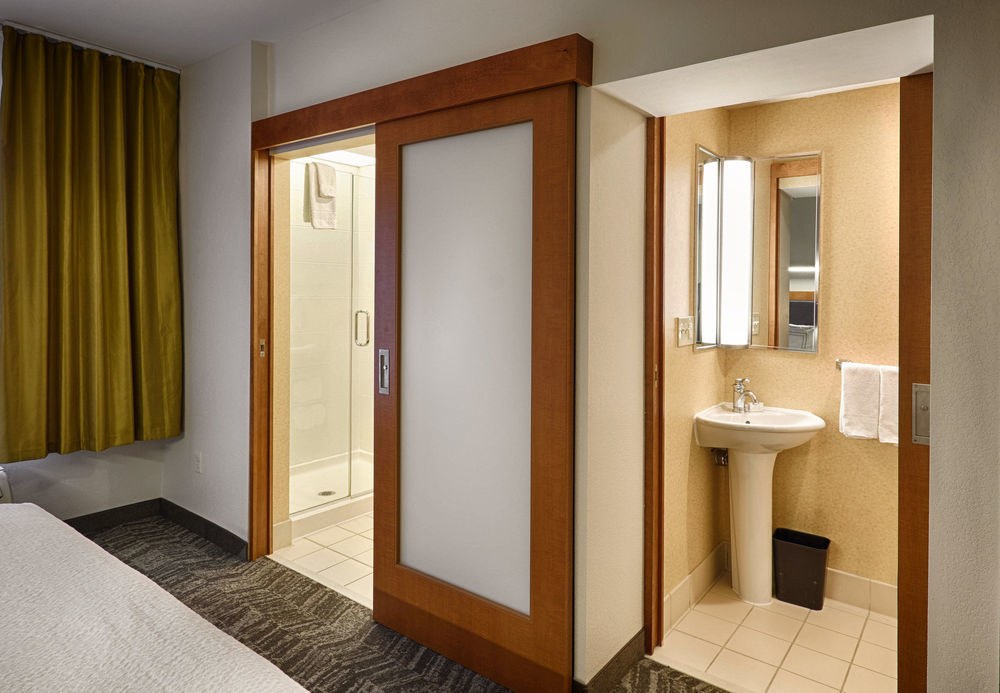 SPRINGHILL SUITES ALBANY-COLONIE photo 3
