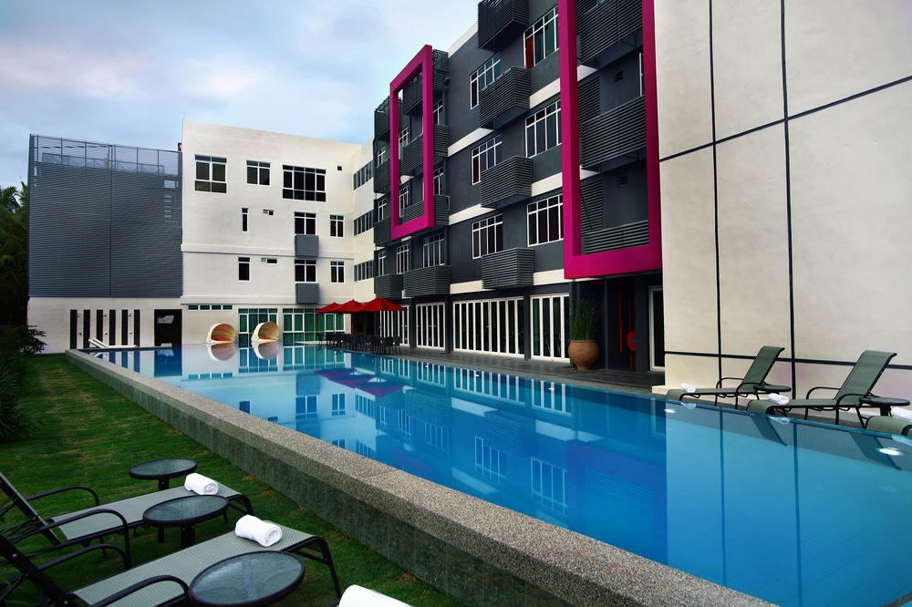 FAVEHOTEL CENANG BEACH-LANGKAWI photo 1