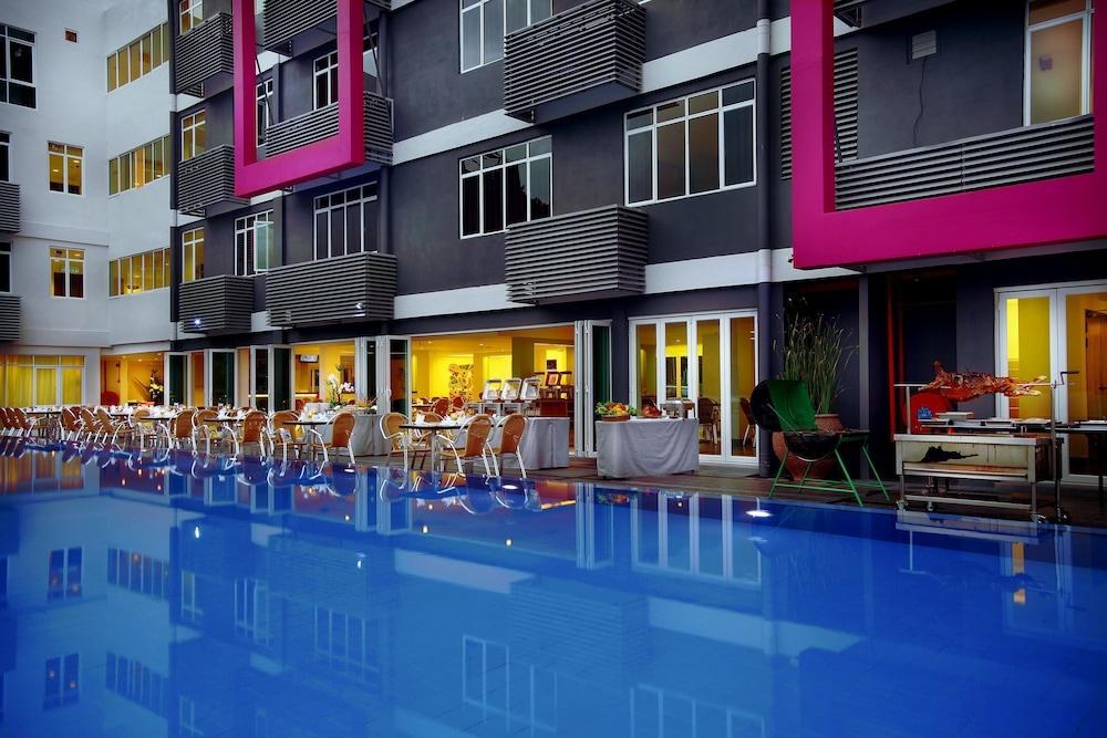 FAVEHOTEL CENANG BEACH-LANGKAWI photo 3