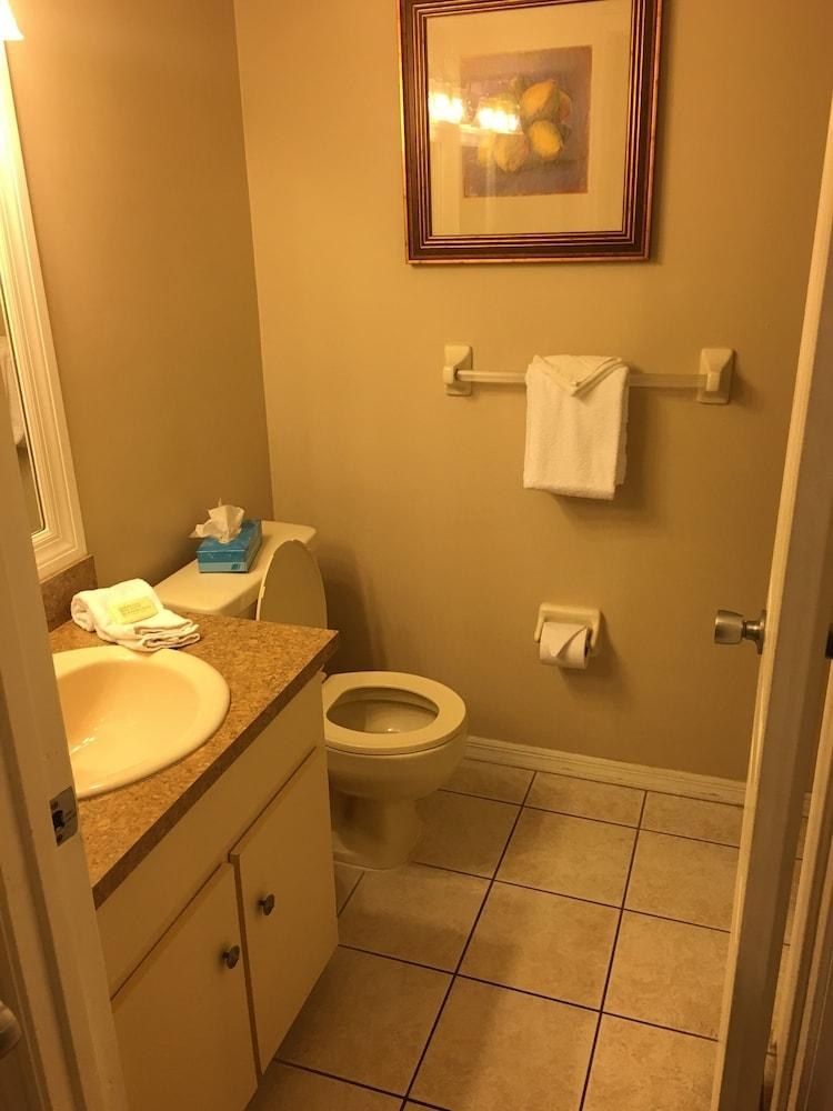 FLORIDA VACATION VILLAS photo 3