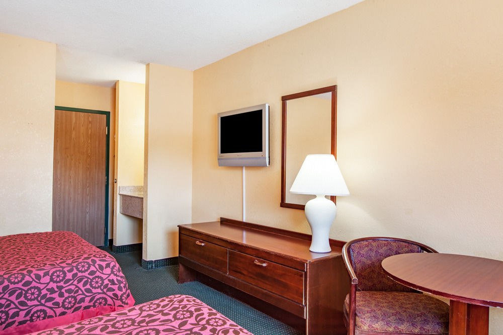 DAYS INN BY WYNDHAM CANASTOTA/SYRACUSE photo 1