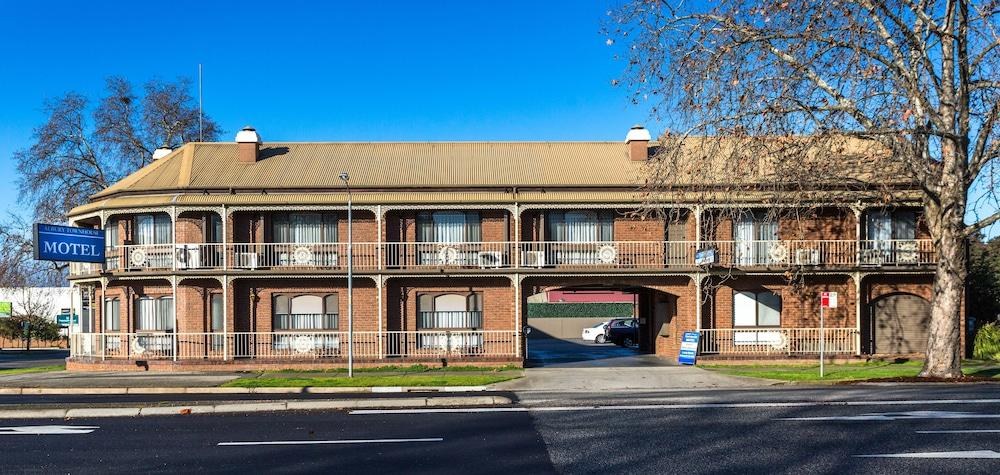 COMFORT INN ALBURY TOWNHOUSE photo 4