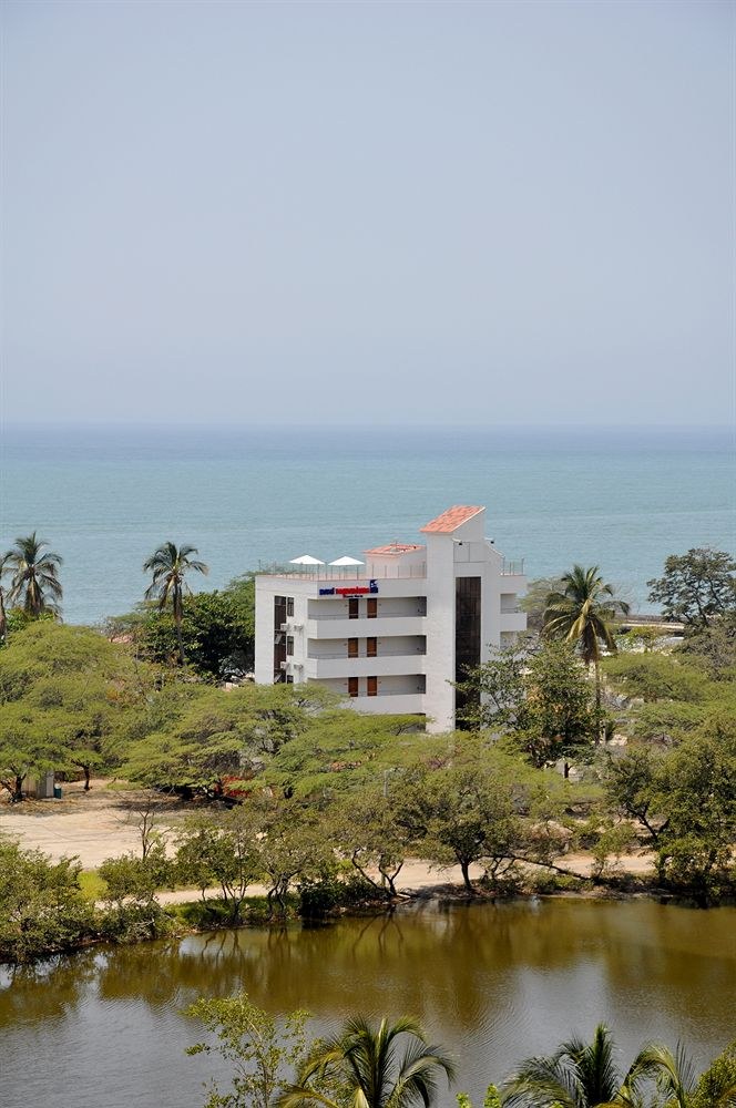 TEQUENDAMA INN SANTA MARTA