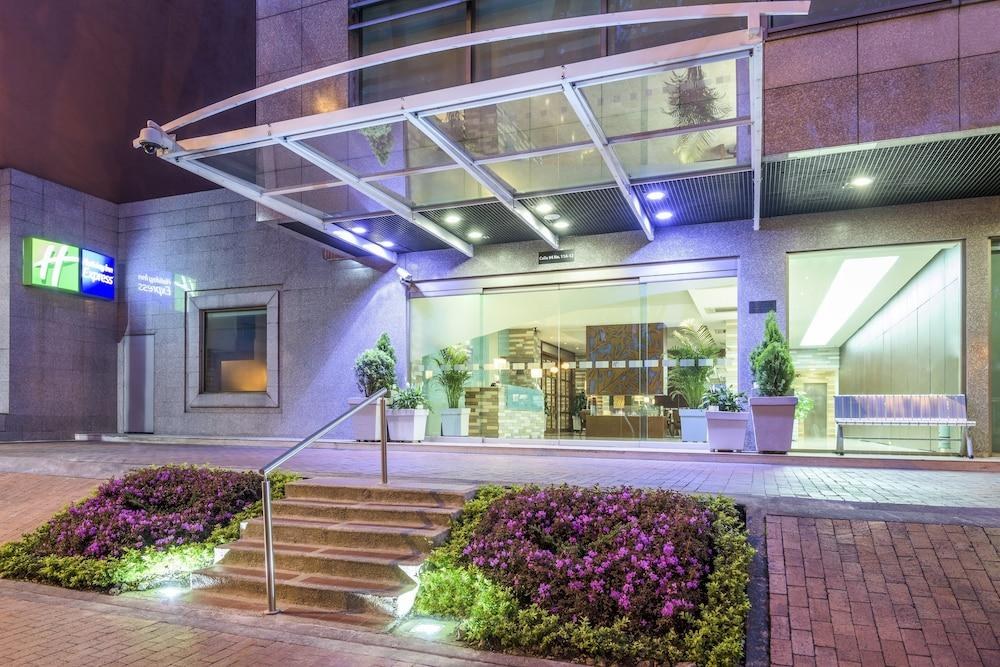 HOLIDAY INN EXPRESS BOGOTA photo 2
