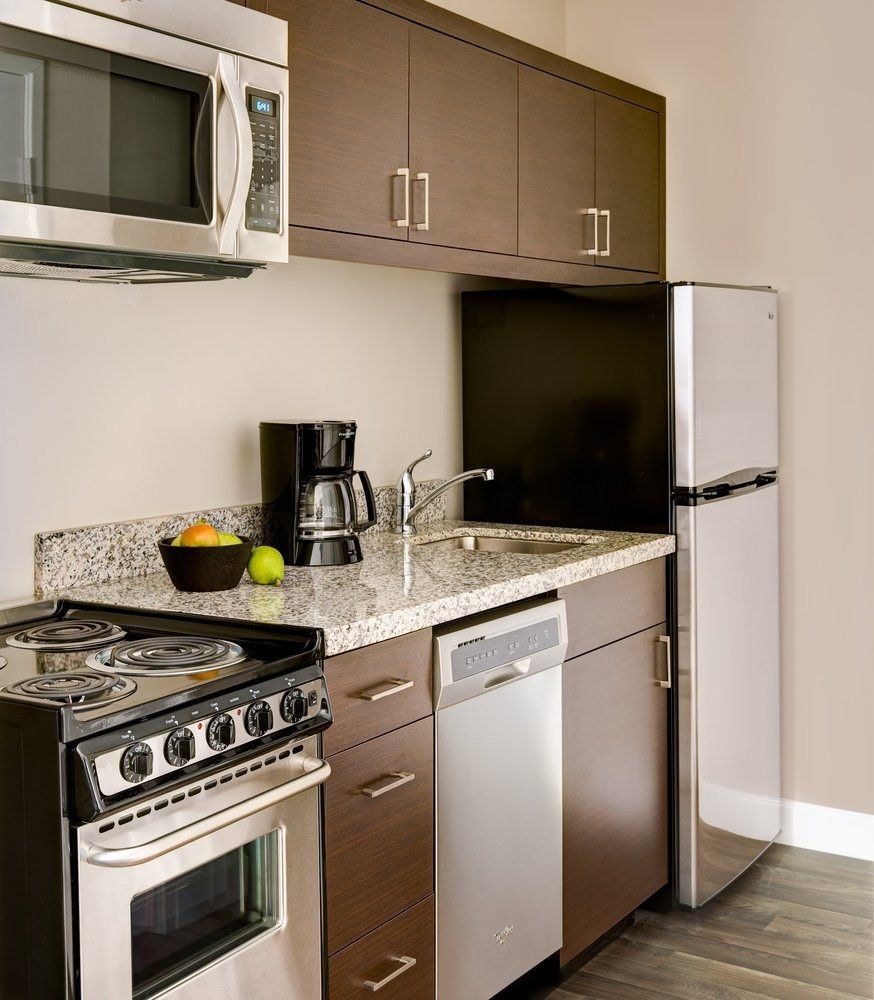 TOWNEPLACE SUITES CLEVELAND AIRPORT photo 3