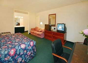 ECONOLODGE photo 1