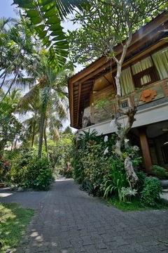 Taman Harum Cottages