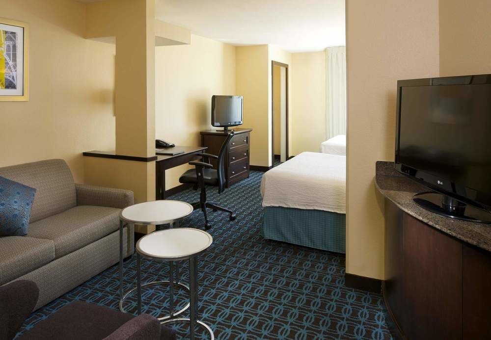 FAIRFIELD INN & SUITES HOUSTON INTERC. AIRPORT